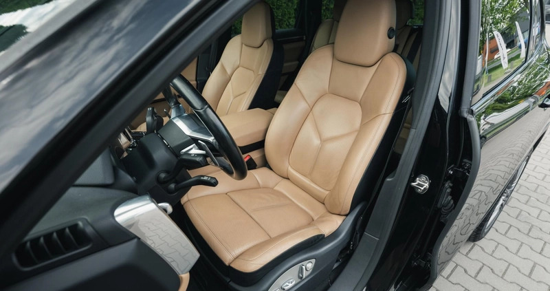 Porsche Cayenne cena 169990 przebieg: 139794, rok produkcji 2015 z Kruszwica małe 781